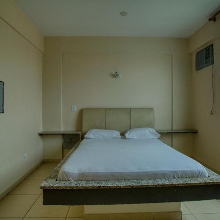 Hotel Mundi Гоянія Номер фото